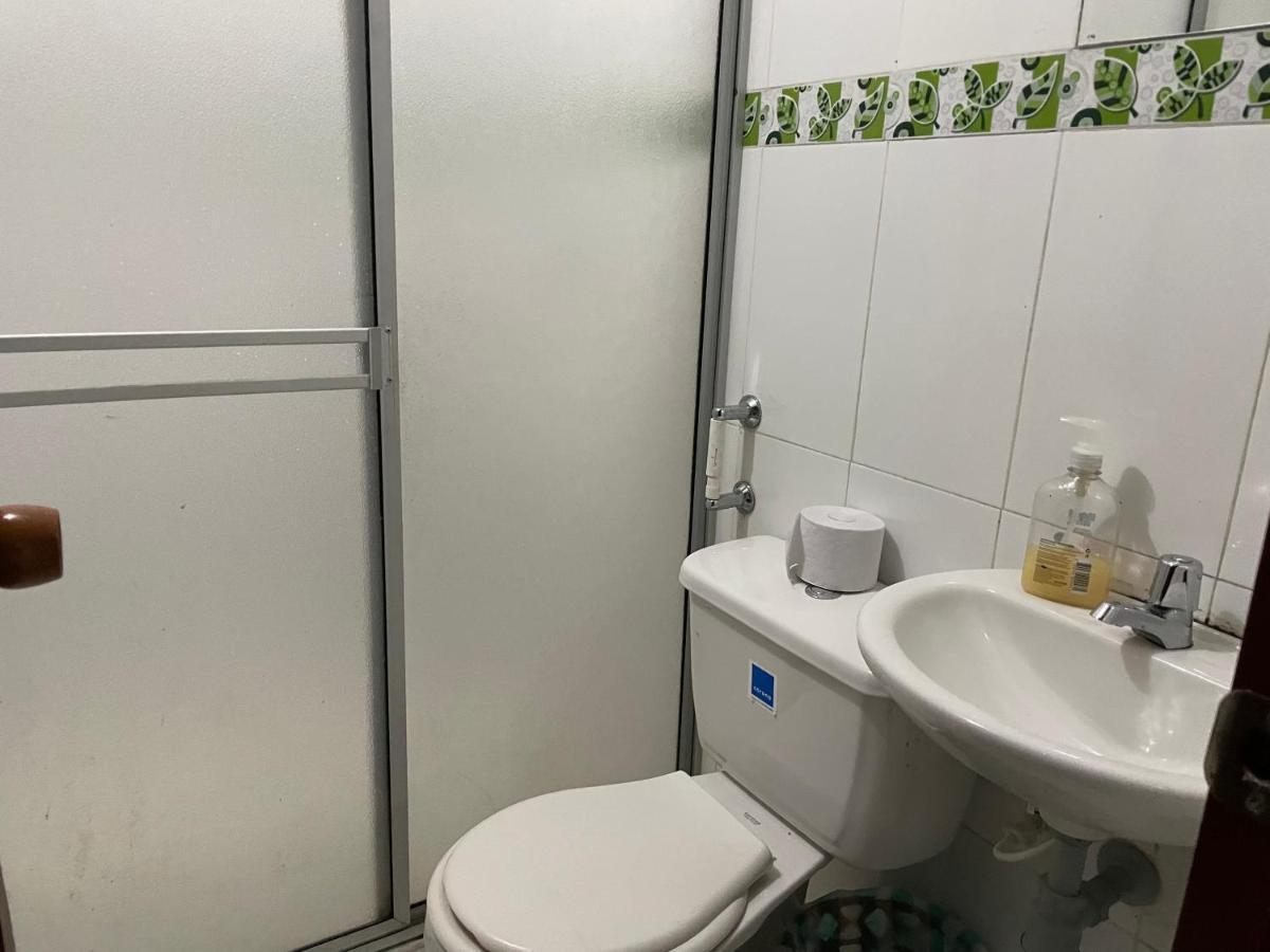 Apartamento Cerca A La Candelaria Y Hospitales Principales De בוגוטה מראה חיצוני תמונה